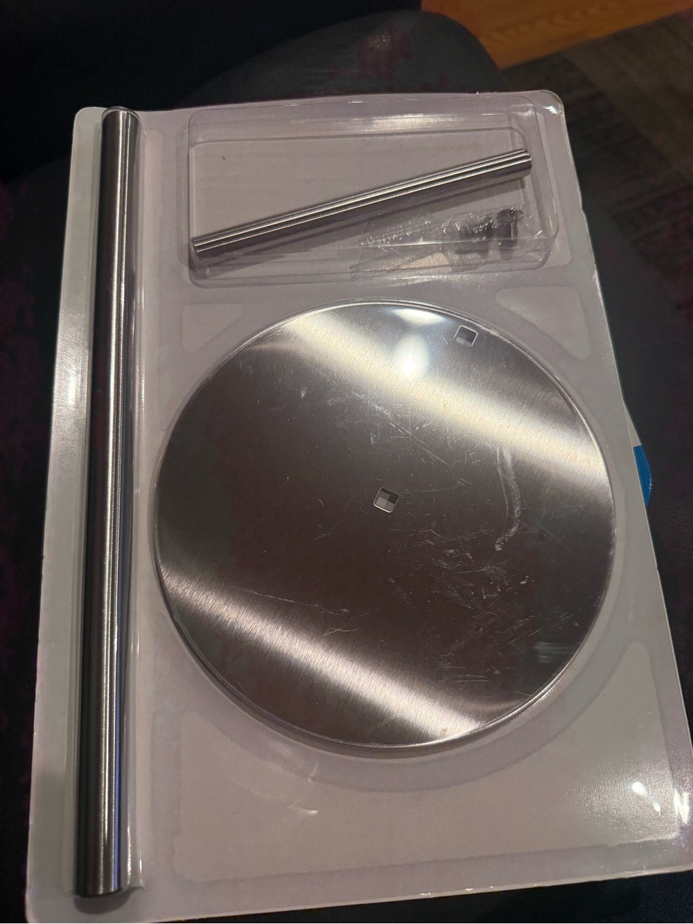 New in packaging paper Towel Holder Silver Stainless Steel